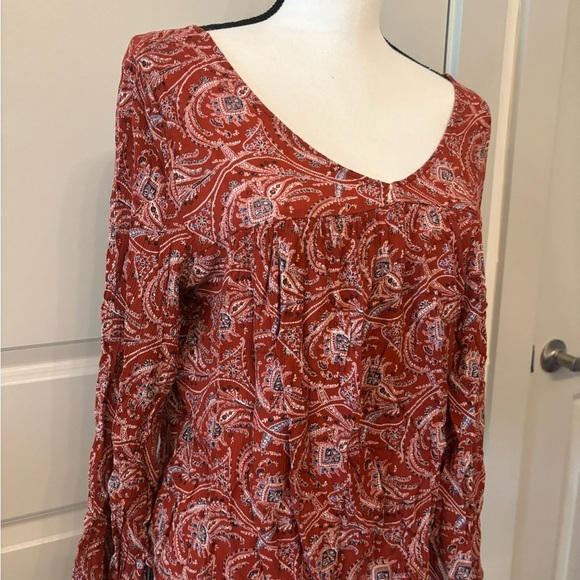 Abercrombie & Fitch red paisley patterned long sleeve flowy blouse size S - Picture 3 of 12
